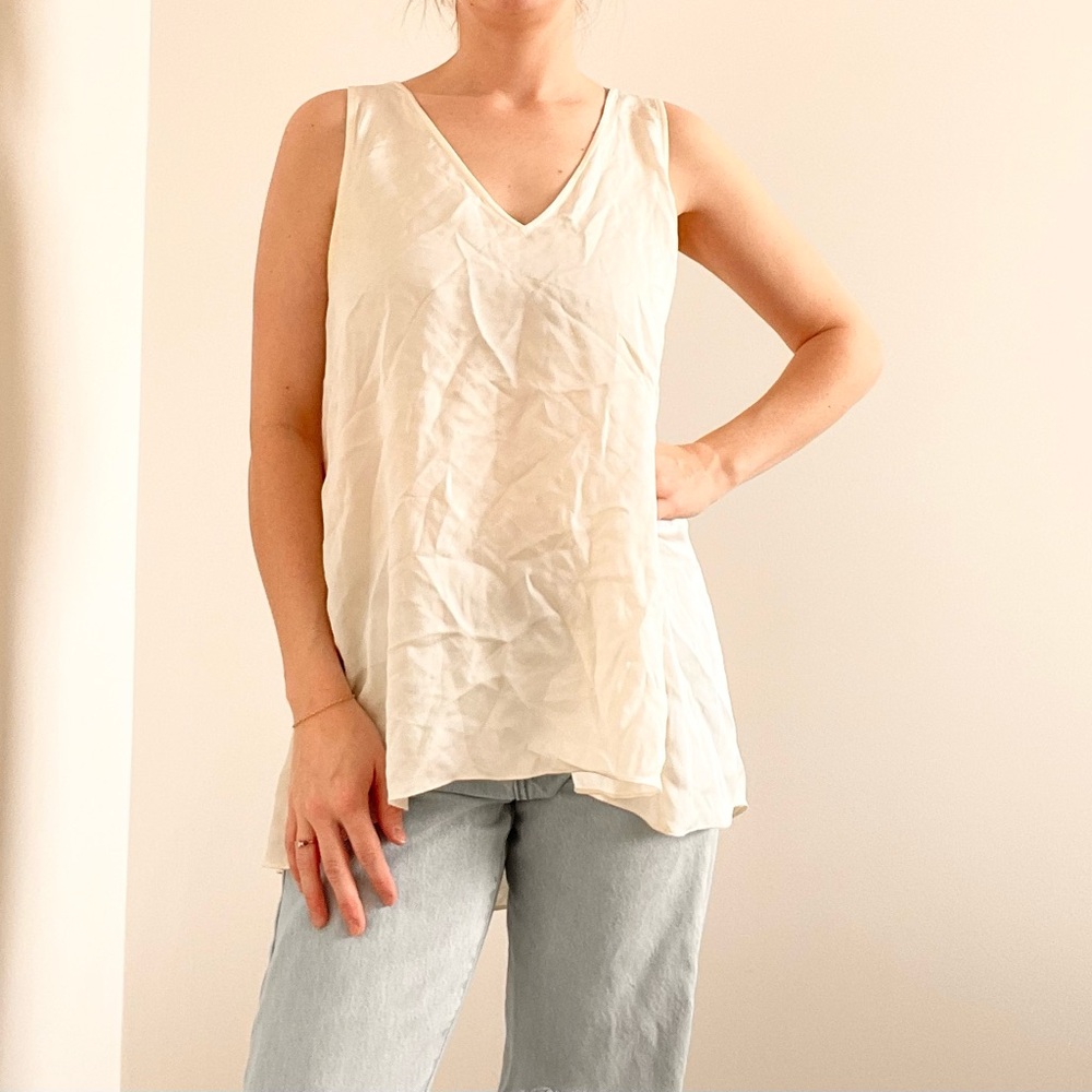 Theory NWT Silk Cream Camisole Top